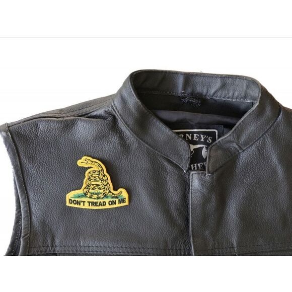 DON’T TREAD ON ME Patch for Your Jacket Backpack Jeans Vest Bag Hat Laptop NEW - Picture 3 of 4